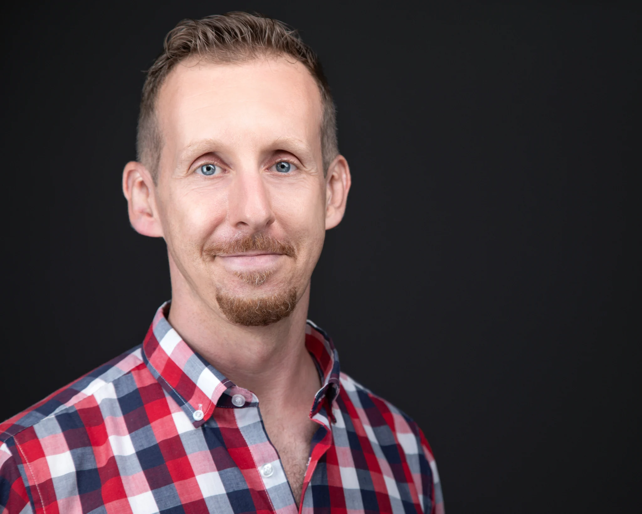 Headshot corporativo hombre Headshots corporativos Costa Rica hombre