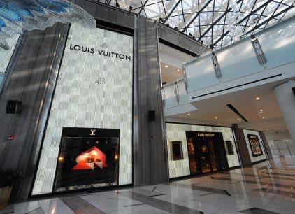 Louis Vuitton Dubai, Projects