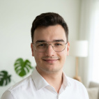 Konrad G.