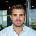 Nicolas C.