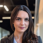 Puhiza D.