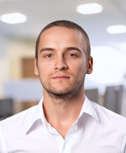 Vlad L.