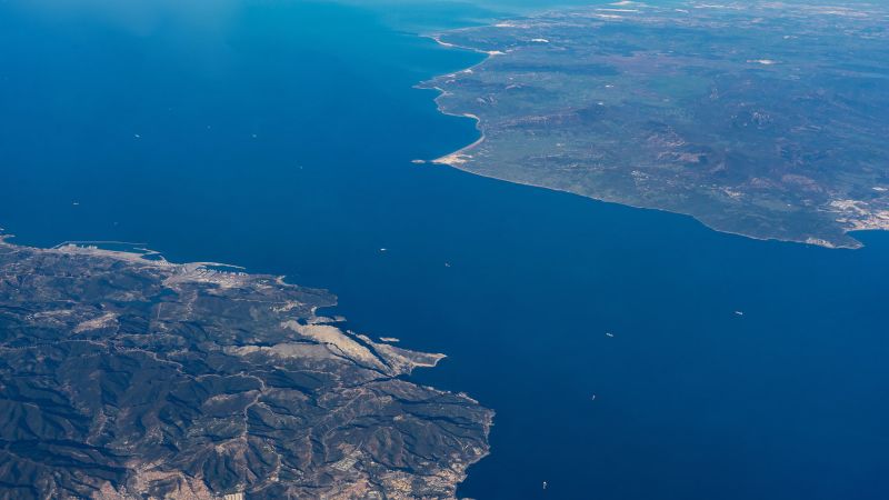 Strait_of_Gibraltar_AdobeStock_aspot