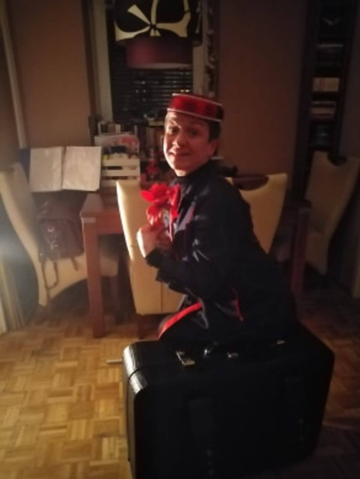 Osoby podczas wydarzenia pt.Bajeczki z walizeczki