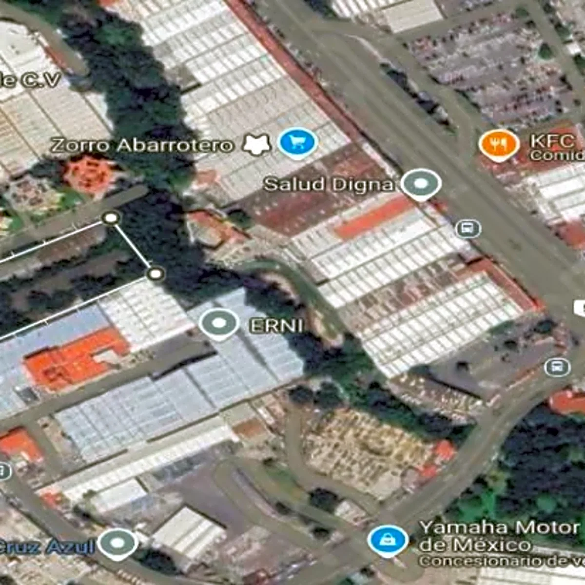 Nave Industrial y Terreno con Grúa Viajera en Venta o Renta en Atizapán - fotografía 3