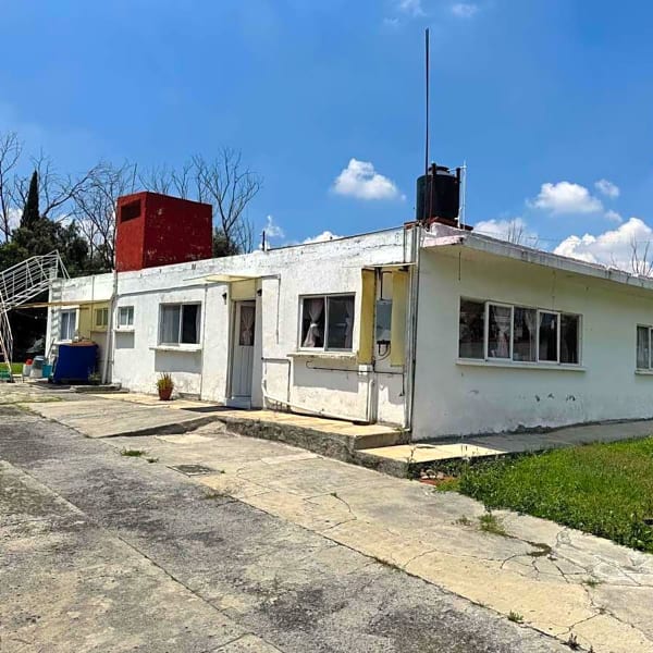 Casa en venta con Extenso Terreno en Lago de Guadalupe, Cuautitlán Izcalli, Estado de México