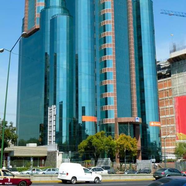 Exclusivo Edificio Corporativo Corum en San Jerónimo Lídice en Venta