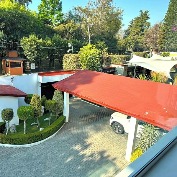 Exclusiva Residencia con Vista al Club de Golf La Hacienda en venta
