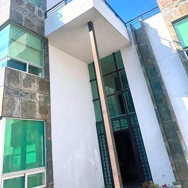 Exclusiva Residencia con Alberca en Vista del Valle, Naucalpan