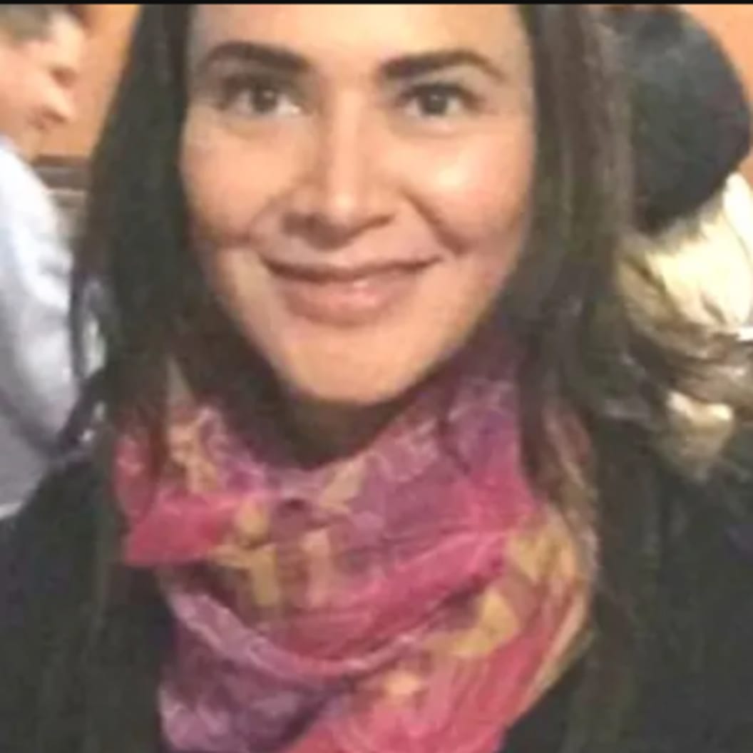 A circular avatar of Silvia Julissa Roncal Briceño