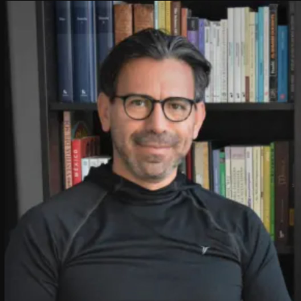A circular avatar of David Chacon Valenzuela