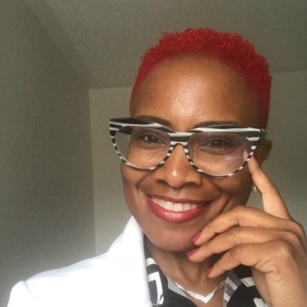 A circular avatar of Shawnna Hunter
