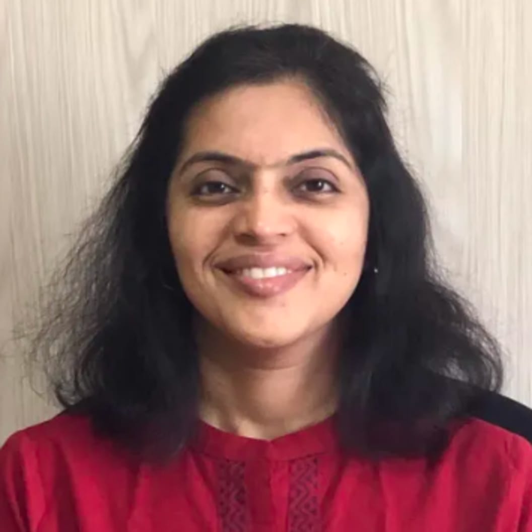 A circular avatar of Dr Shilpa Patwardhan