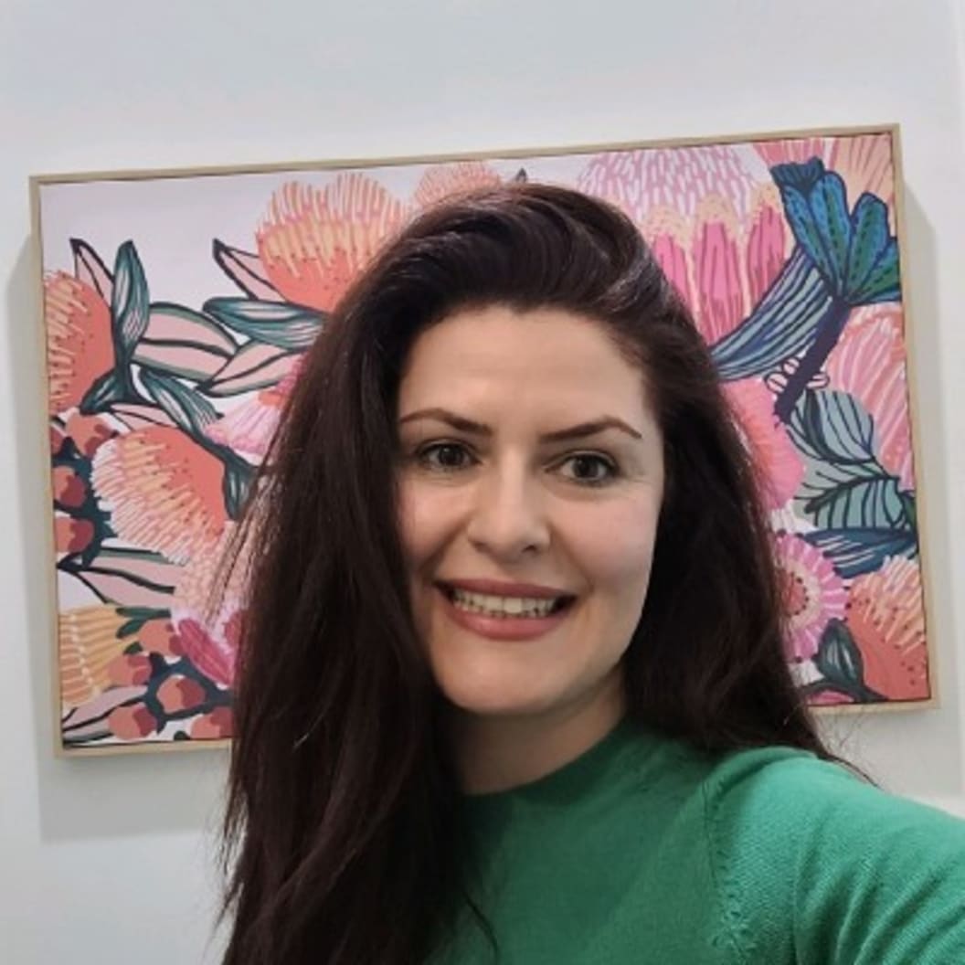 A circular avatar of Esra Turhan Herdem