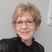 A circular avatar of Cecilia Lanier