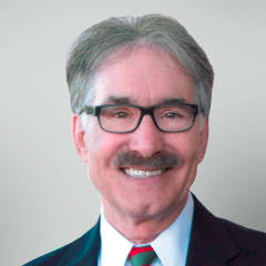 A circular avatar of Robert Meyers