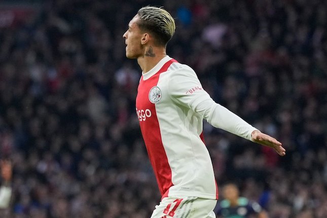 info main bola Legenda Ajax Dukung Antony Pindah ke Manchester United