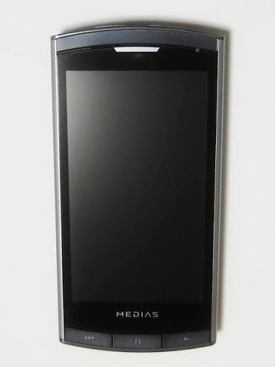 NEC Medias N-04C