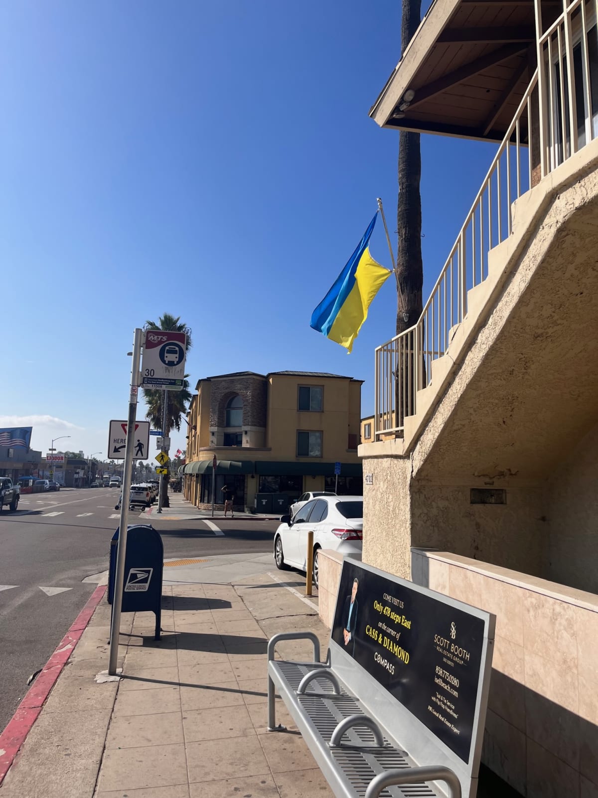 photo from album ukraine.flags