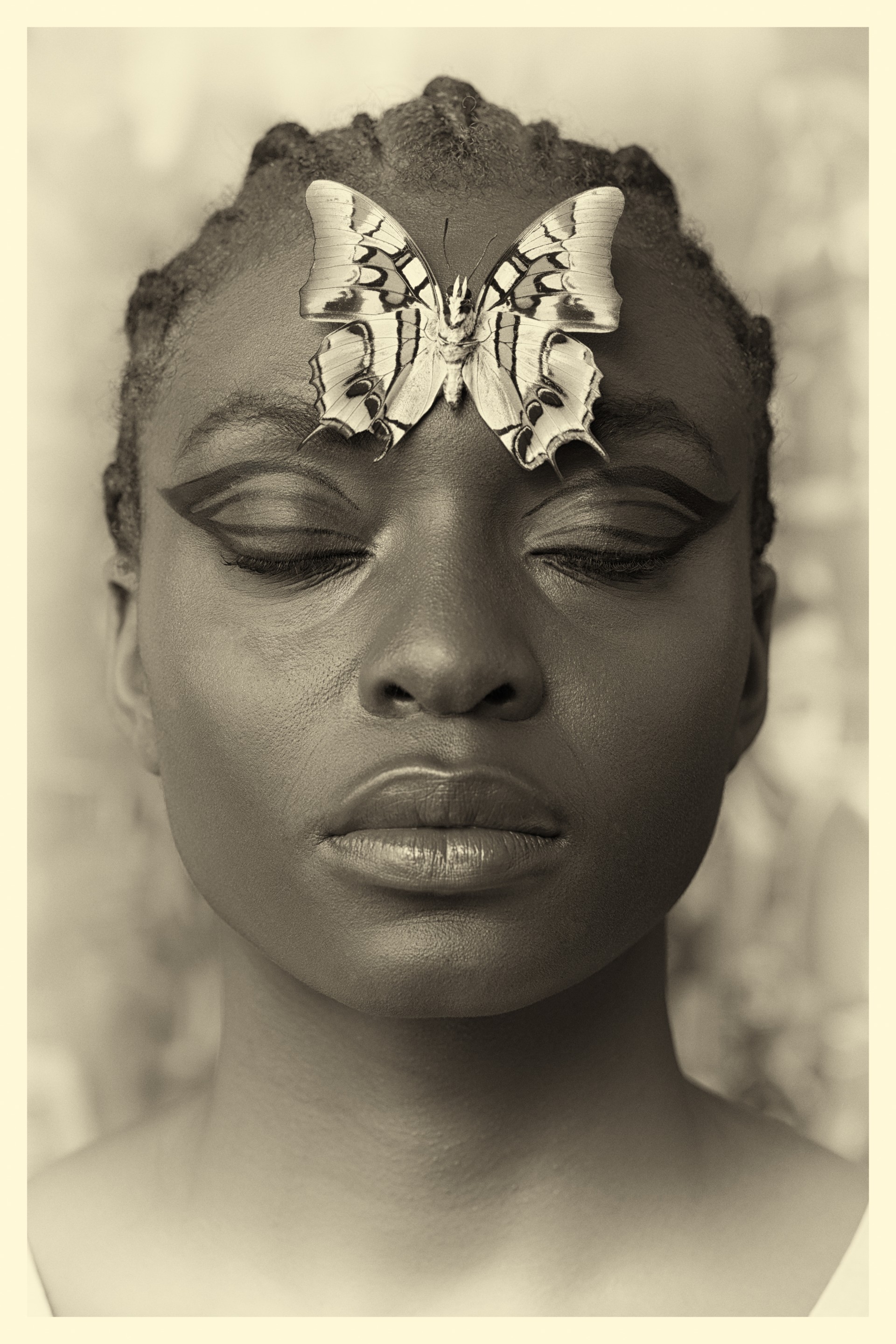 Artist: Delphine Diallo
Series: God is a Woman
Date: 2020