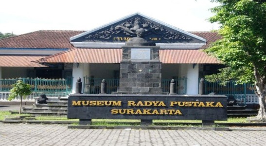 Museum Radya Pustaka Surakarta