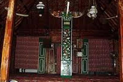 Masjid Saka Tunggal Banyumas Masjid Tertua Di Indonesia Petatempatwisata Com Masjid Saka Tunggal Banyumas Masjid Tertua Di Indonesia Petatempatwisata Com