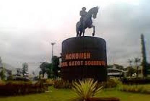 monumen-jendral-gatot-subroto-1
