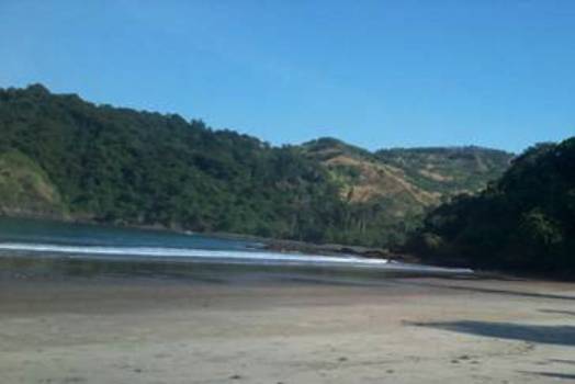 pantai-gurah1