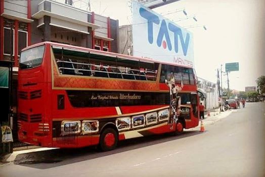 Bus Wekudara Solo