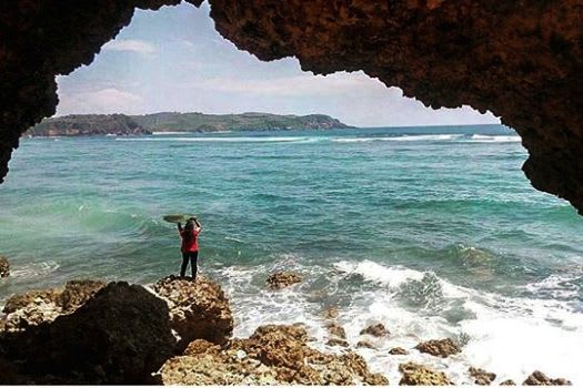 pantai-gemuling2