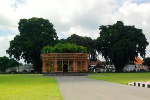 alun-alun-blitar2