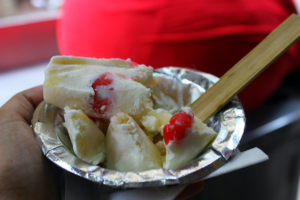 For All Kinds Of Fruity, Creamy Kulfis Lala Duli Chand Naresh Gupta In