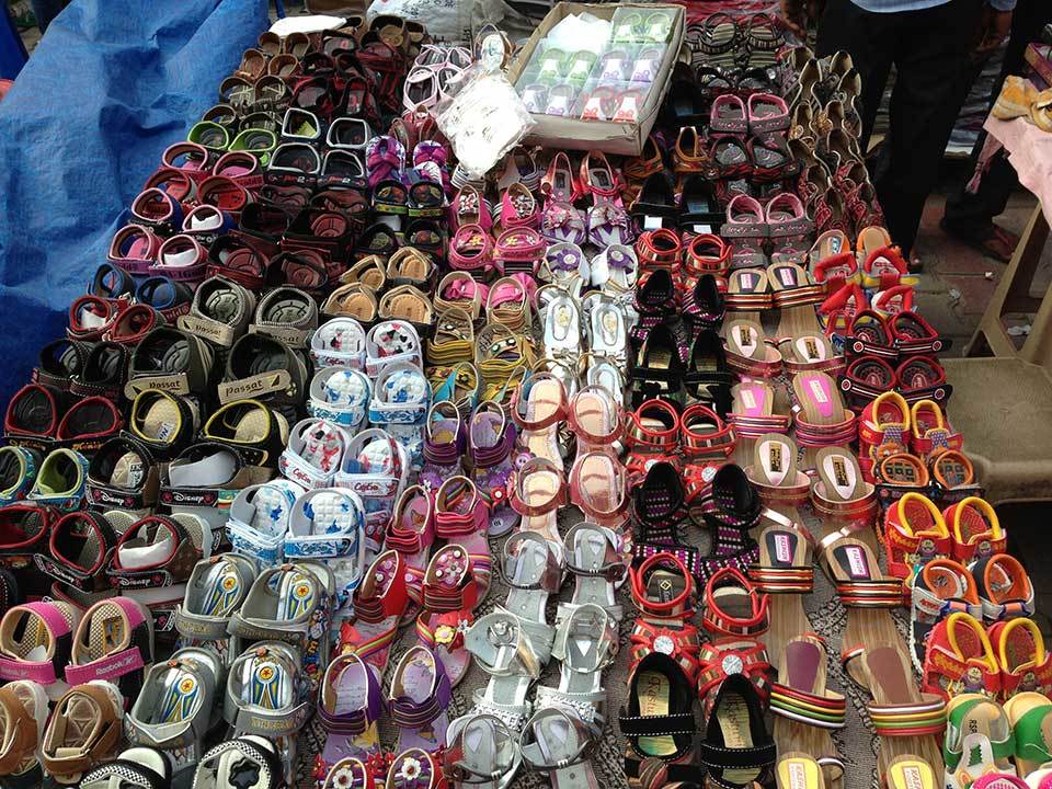 sarojini market shoes