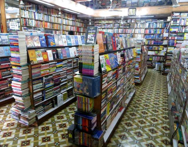 Keep Buying Books Left, Right & Centre? Here's 8 Book Stores In CP