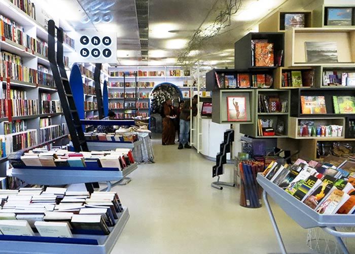 Keep Buying Books Left, Right & Centre? Here's 8 Book Stores In CP