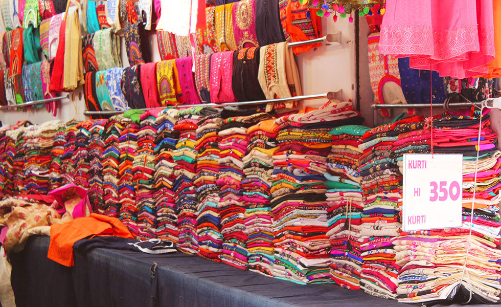 Turab Nagar In Ghaziabad Offers Masses Of Kurtis, Blouses & Accessories