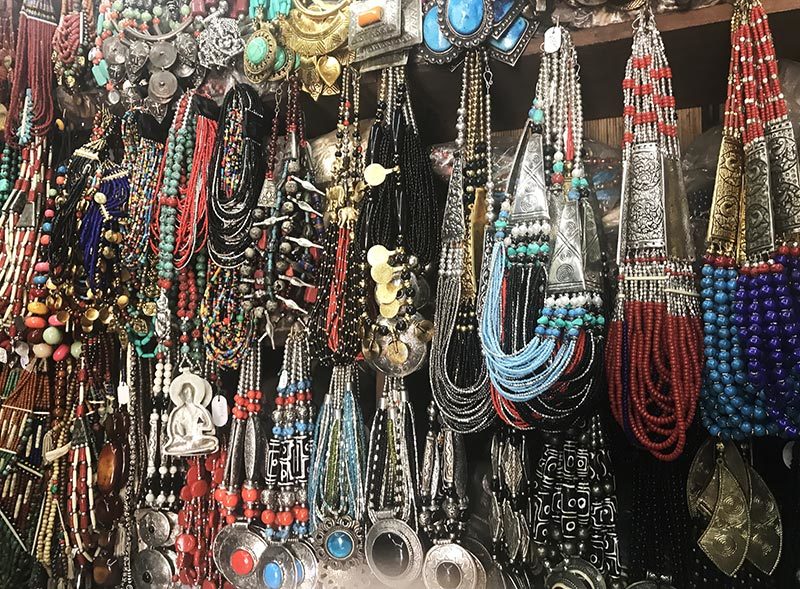 Janpath Bangles Guide To Our Mecca For The Best Junk Jewellery (Starting At Just 10 ...