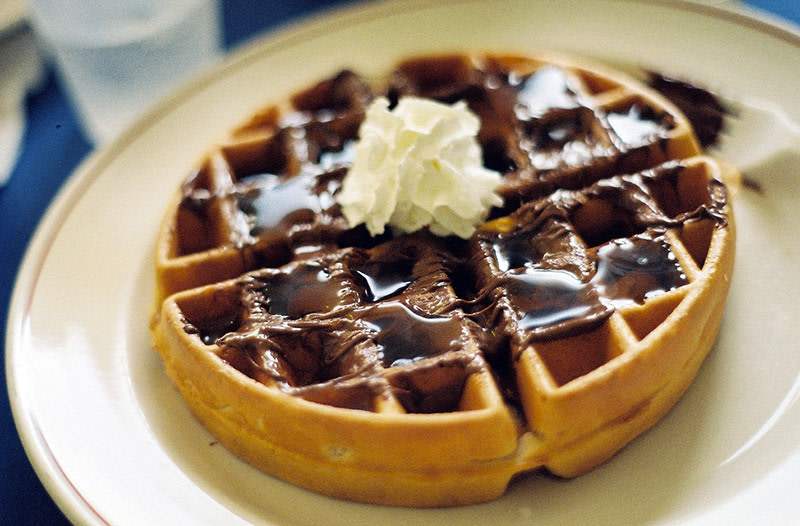 9 Places In Delhi That Serve The Freshest, Fluffiest & Most Yummy