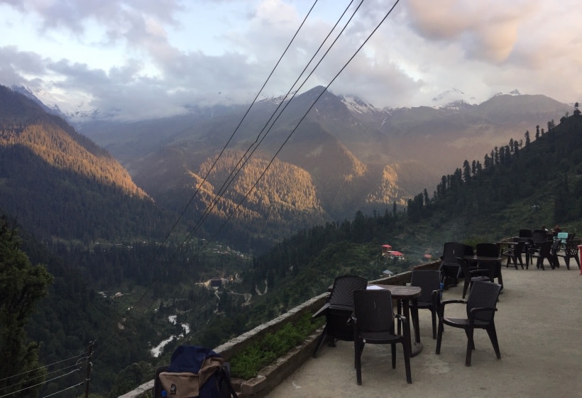 9 Hippie Cafes In Kasol That You Absolutely Must Check Out For Their ...