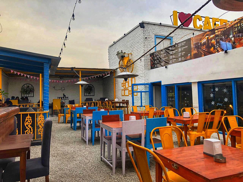 Best Rooftop Restaurants in Greater Kailash