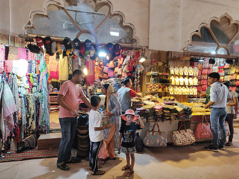 Details 145+ meena bazaar logo camera.edu.vn