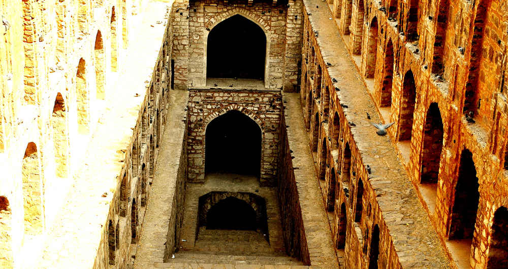 9 Historic Baolis Dotting Delhi's Landscape That'll Remind You Of The ...