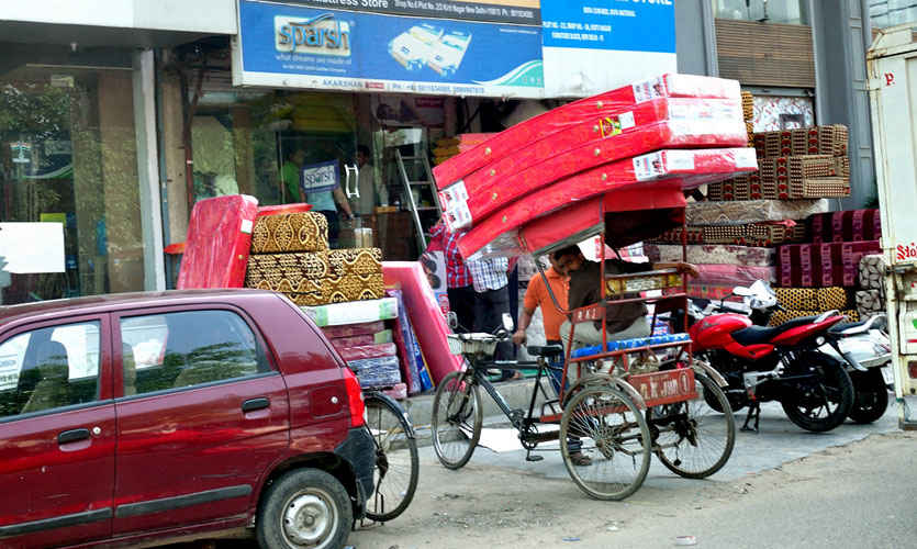 Make Your Way To The Kirti Nagar Furniture Market For Affordable Armchairs, Tables & More