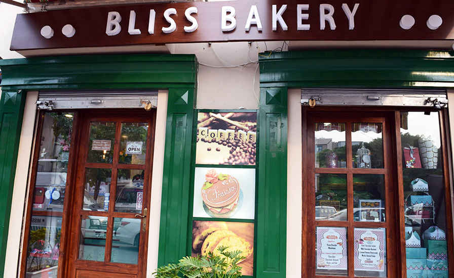 6 Things We Highly Sampling Bliss Bakery in GK I