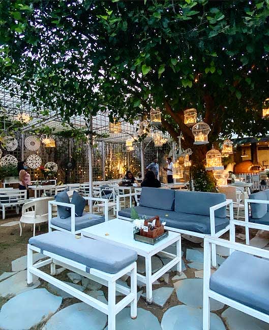 10 Best BYOB Places In Gurgaon - A List | So Delhi