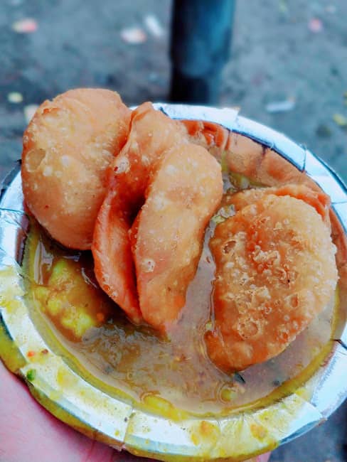 9 Best Places For Kachoris In Delhi | So Delhi