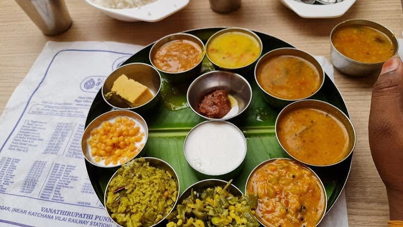 tour packages with jain food