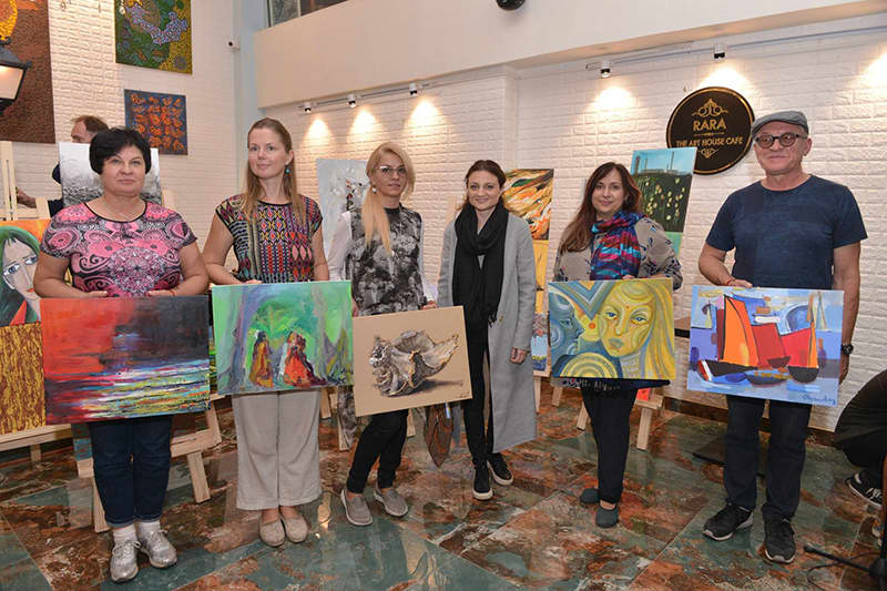 Check Out The ART HOUSE CAFE In CP So Delhi