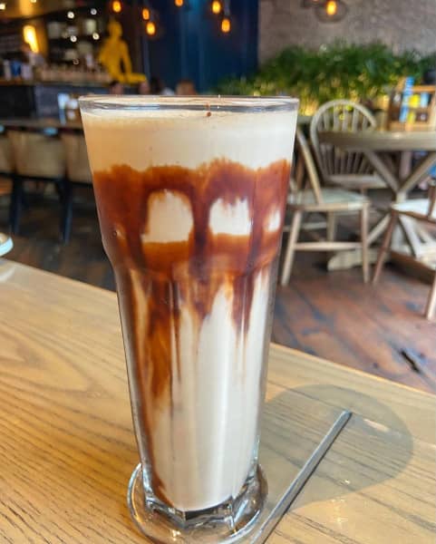 25 Best Places For Milkshakes In Delhi | So Delhi