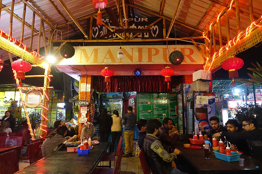 5 Best Momos At Dilli Haat In INA, Delhi | So Delhi